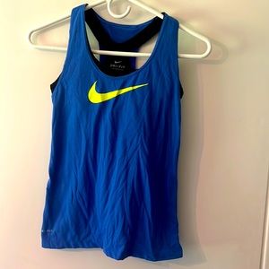 Nike girls tank with built in black sports bra